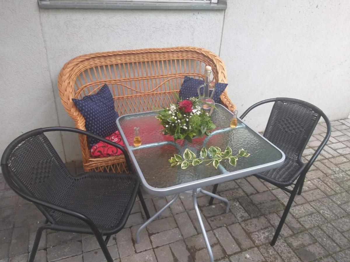 Appartement Apartman Nv à Vrnjačka Banja Extérieur photo
